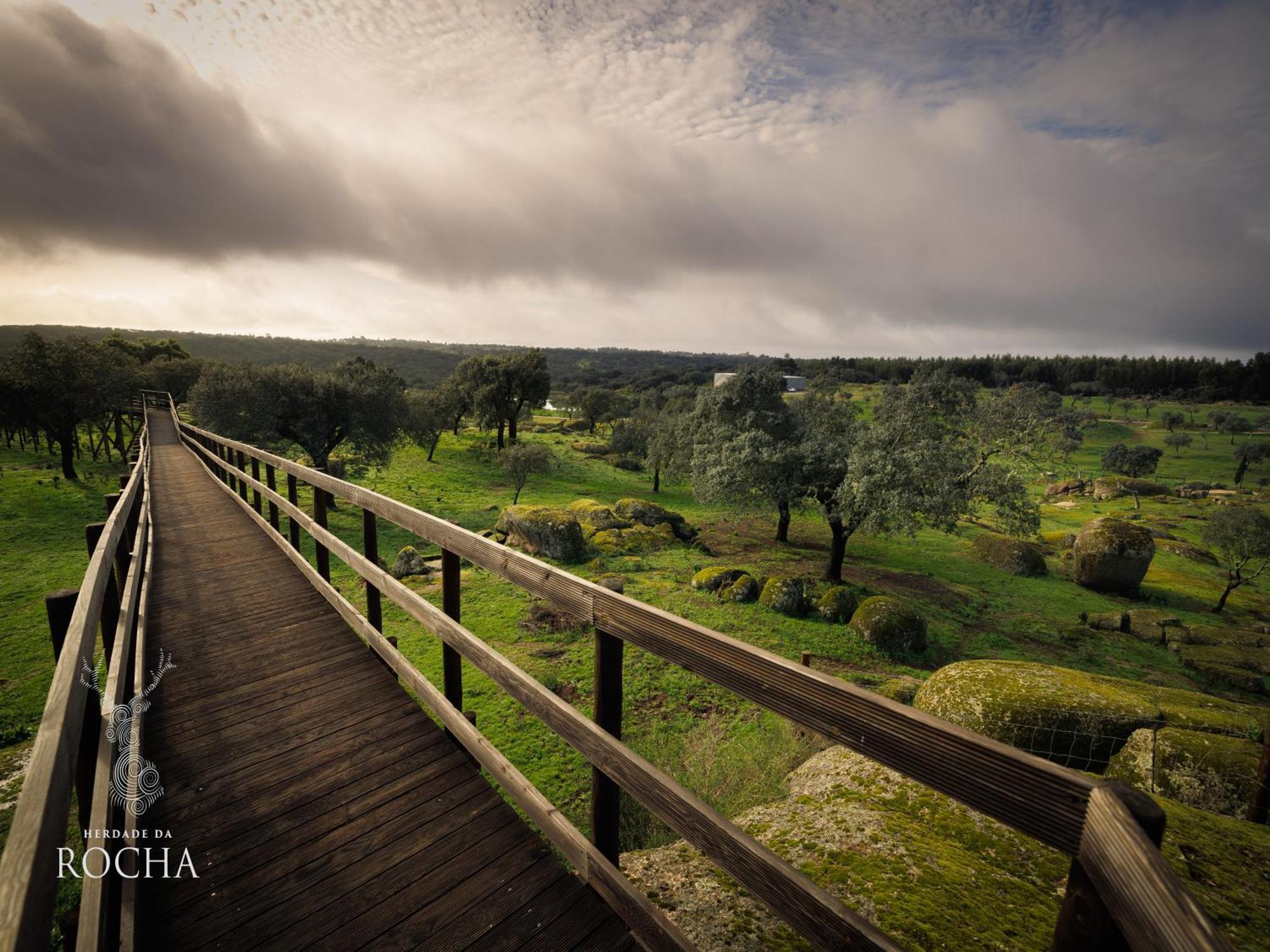 Herdade Da Rocha - Boutique Lodge Crato Bagian luar foto